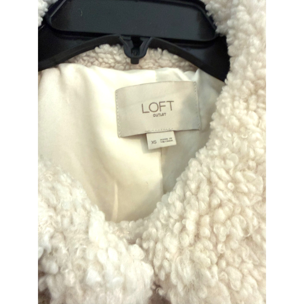 LOFT Outlet Sherpa Fleece Toggle Jacket Cream Teddy Coat XS NWT - Picture 3 of 3